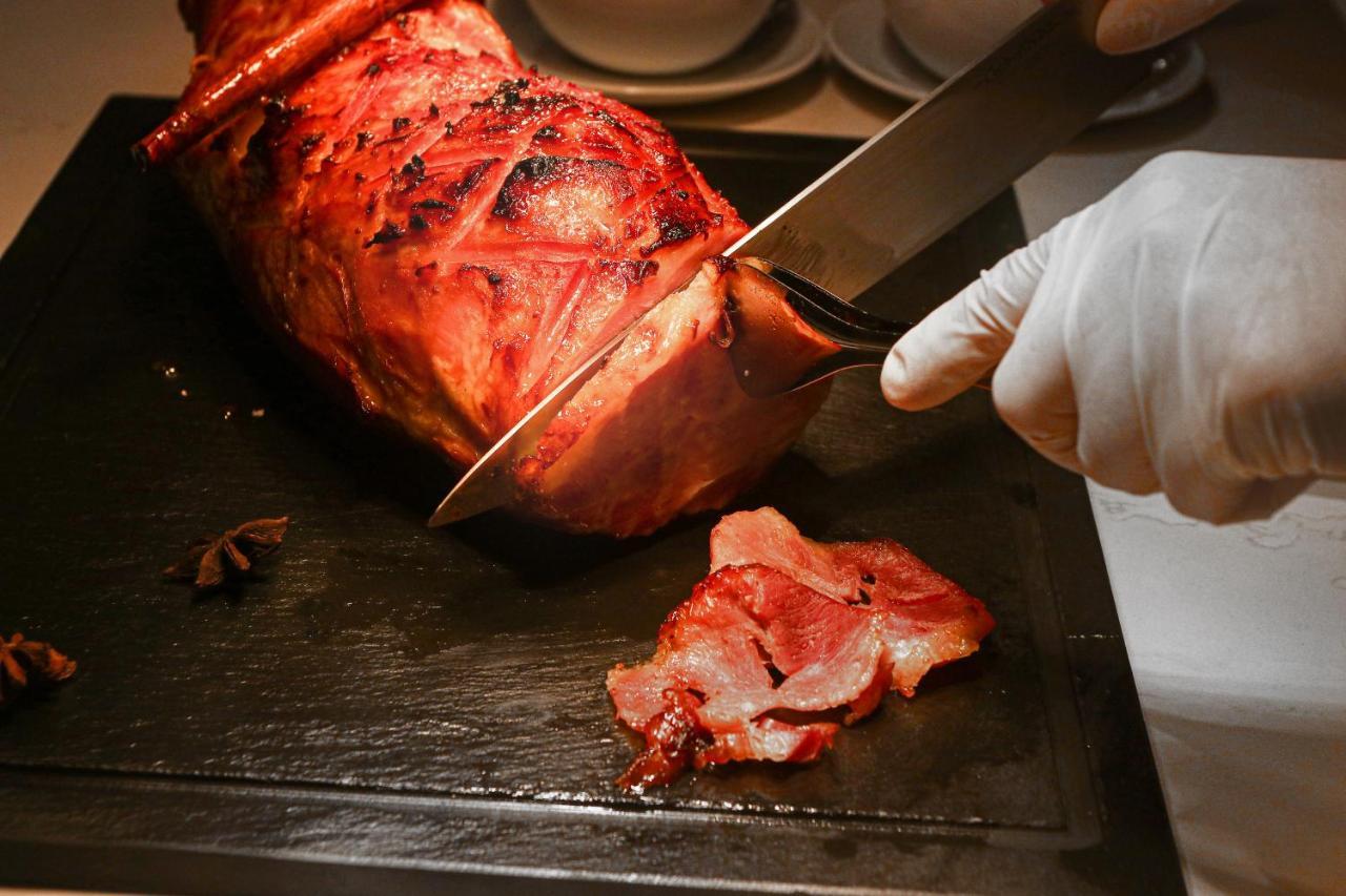 Chatrium Grand Banguecoque Exterior foto Slicing ham