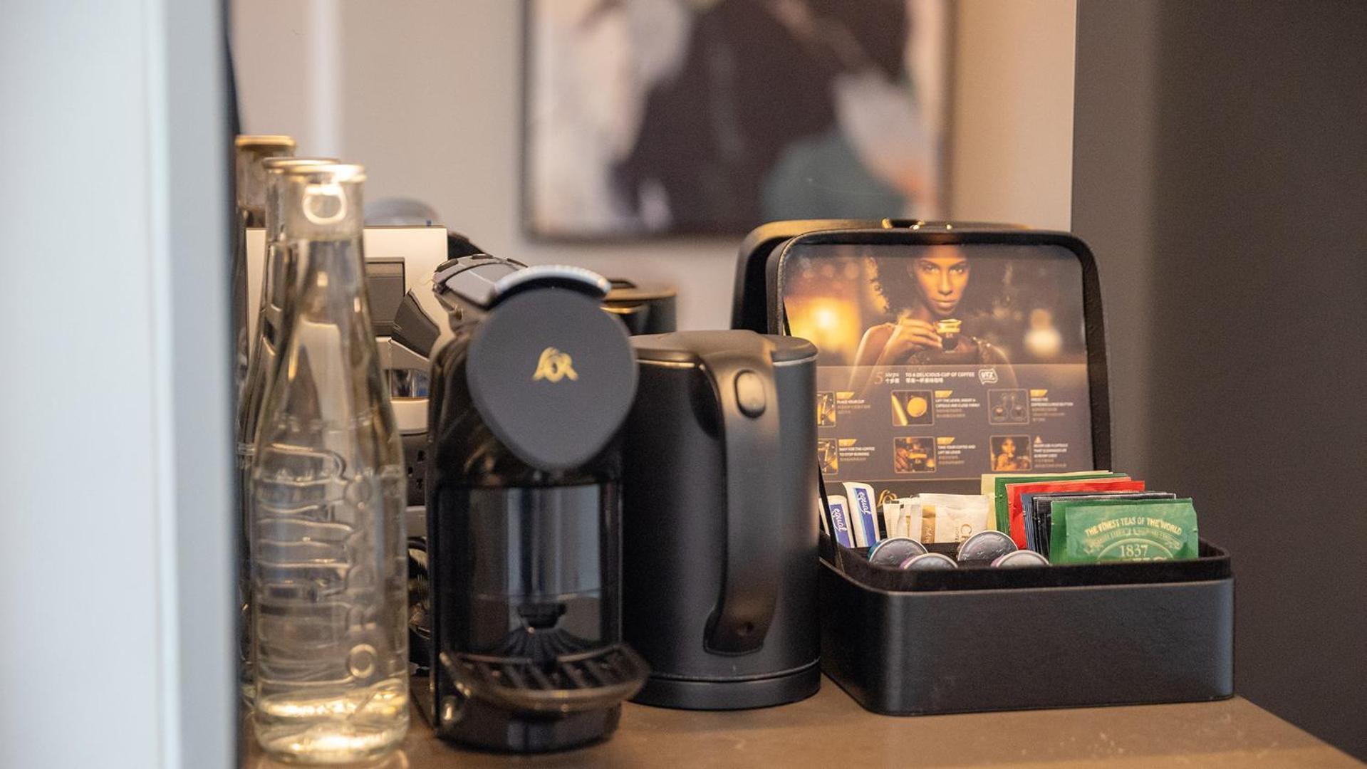 Chatrium Grand Banguecoque Exterior foto A Nespresso coffee machine