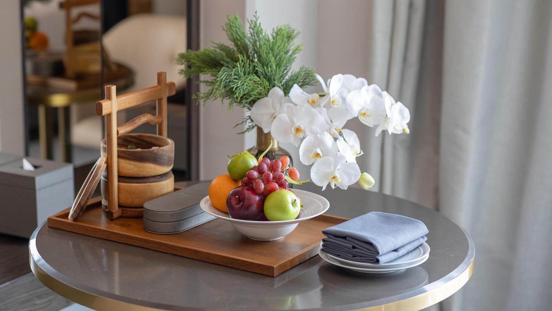 Chatrium Grand Banguecoque Exterior foto Fruit platter